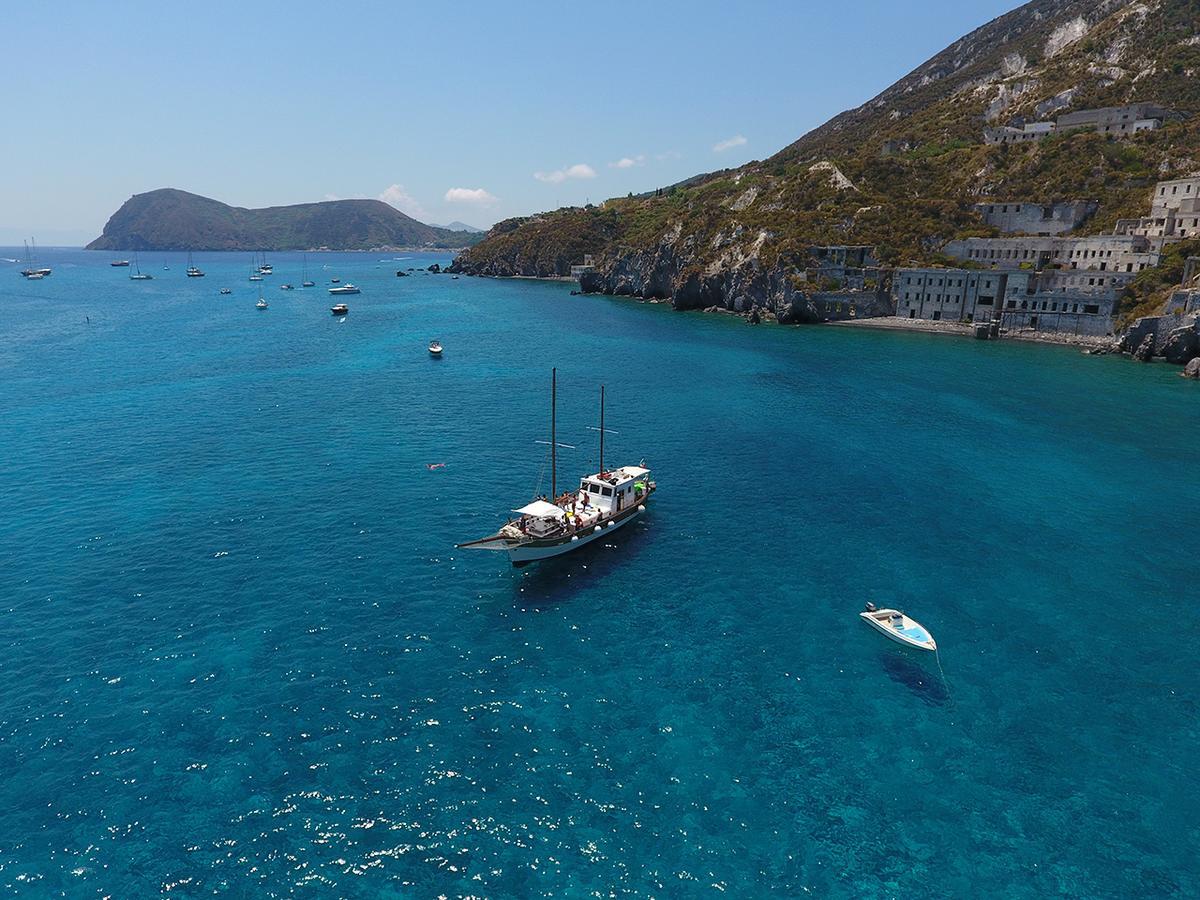Villa A Lipari ภายนอก รูปภาพ